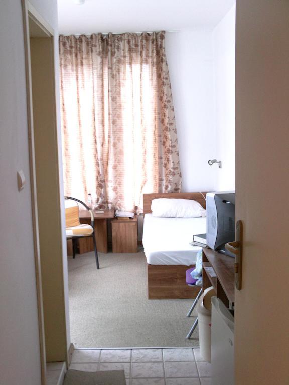 Hotel Neven プリモルスコ エクステリア 写真